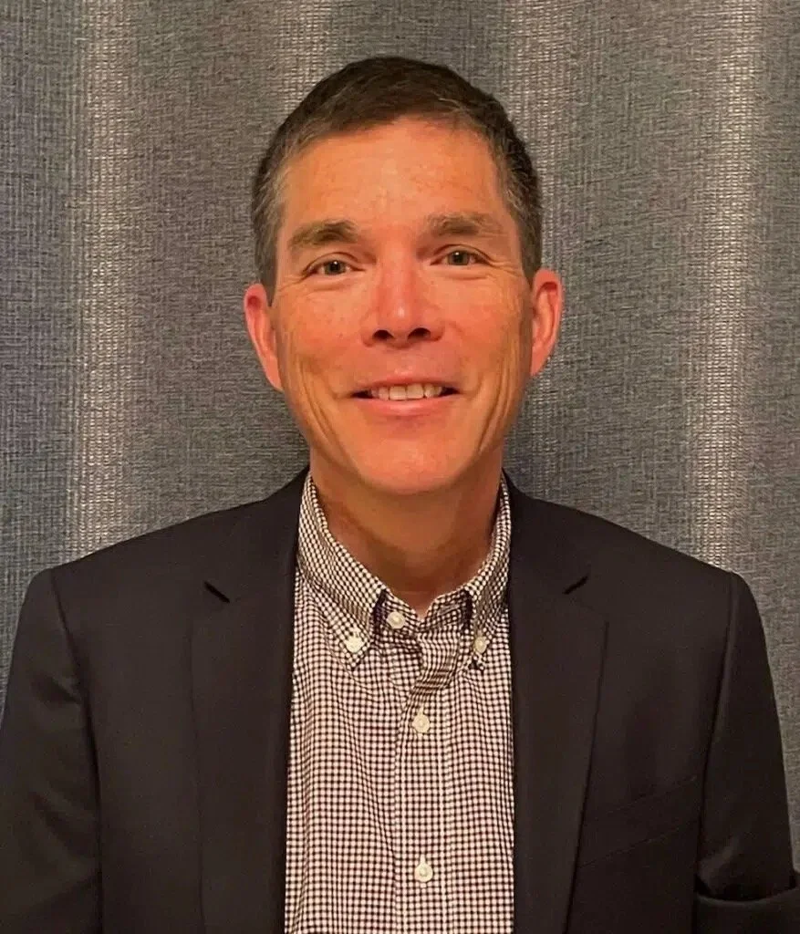 Dr. Andrew Chen, M.D. Opt